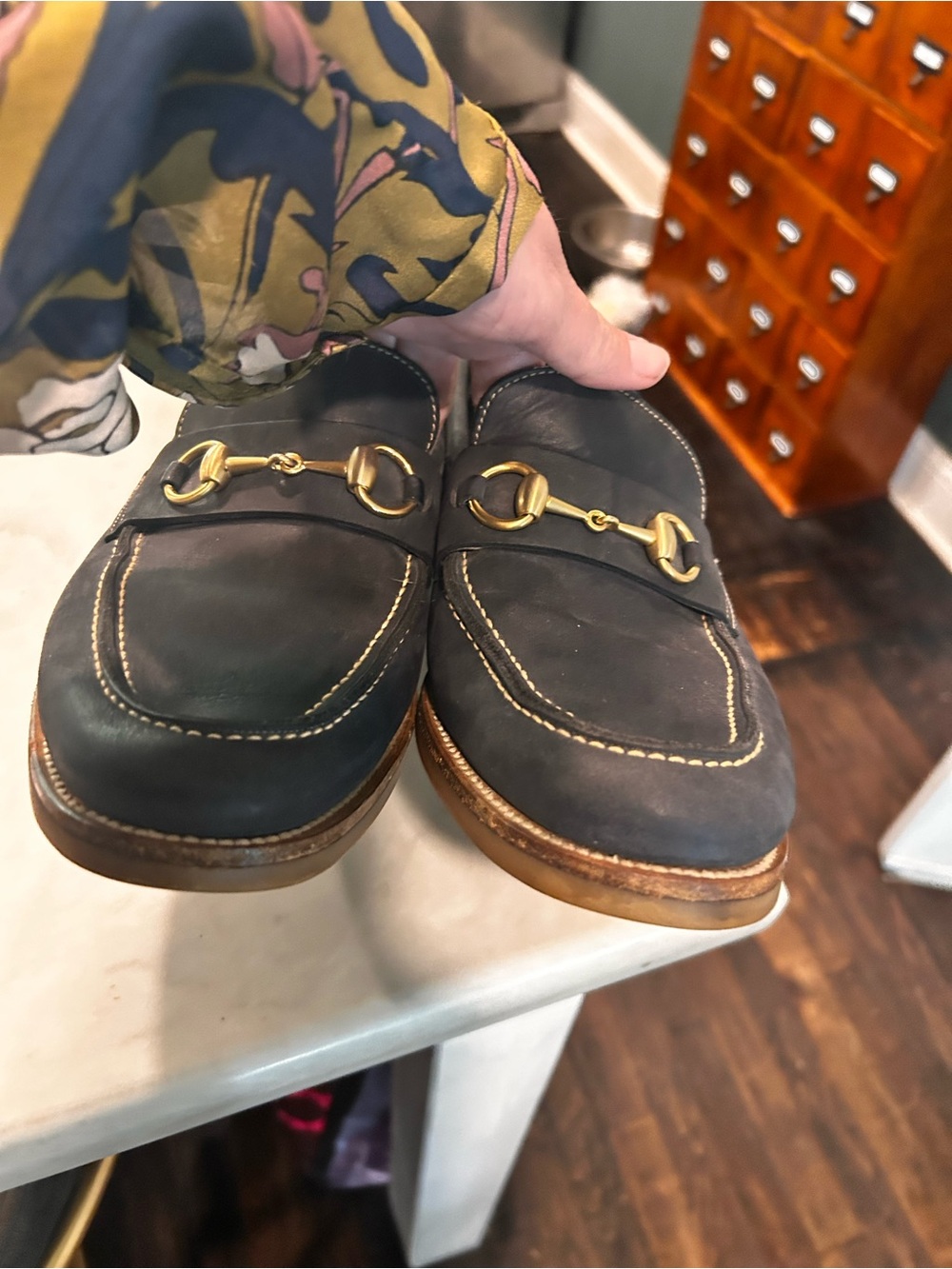 Gucci vintage Navy Leather Bit Loafers with Gold Hardware - Picture 8 of 15